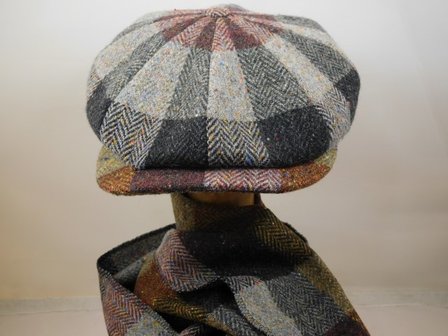City Sport Newsboy Cap Donegal Tweed Taupe Bordeaux