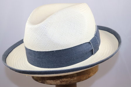 Jose Signes Panama Bespoke Cuenca BLINCHADO