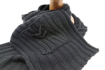 Knitted Sjaal  met pockets Zwart