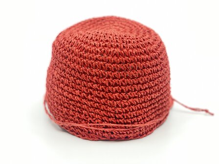 seeberger visor cap crochet papierstro coral red