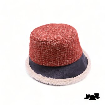 bedacht bucket hat hilly faux shearling teddy po red