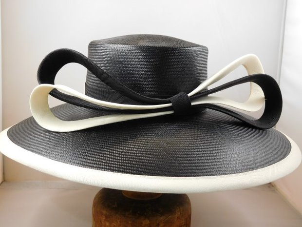Whiteley Occasion Hat Parasisal Wide Brim Black/White