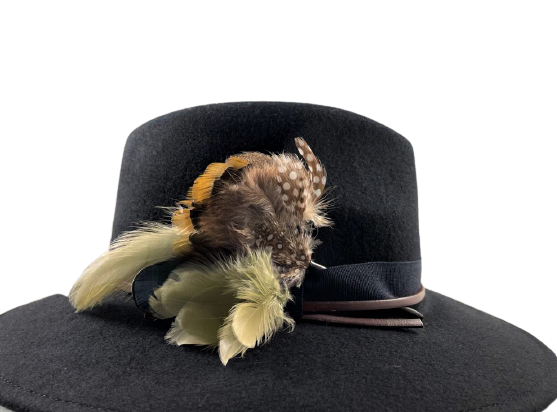 hoeden verenbundel guinea fowl mix