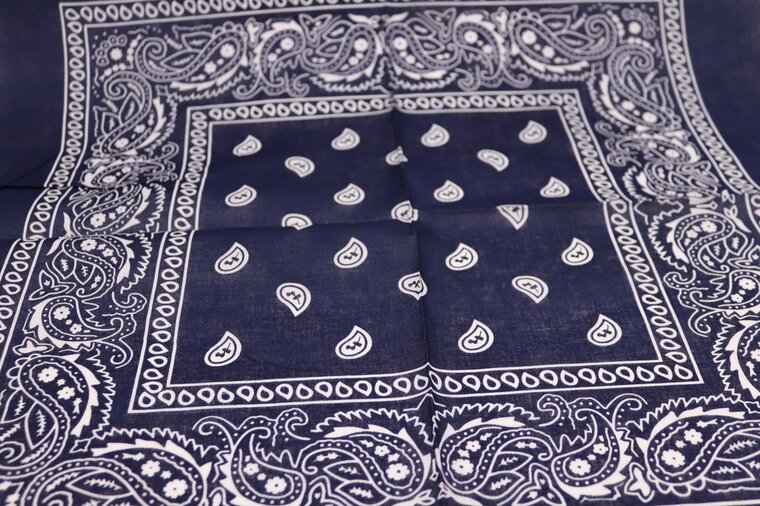 onkar bandana boeren zakdoek paisley donker blauw