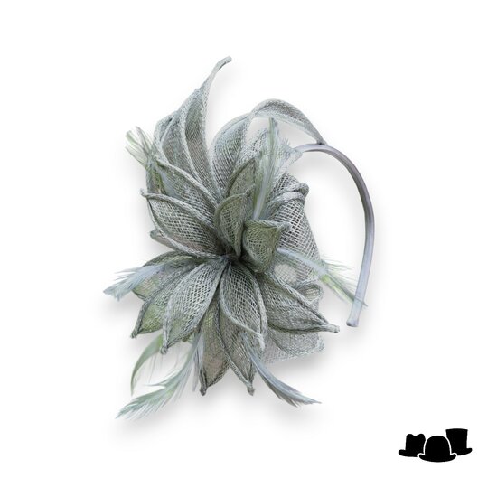 seeberger haarversiering diadeem becky sinamay en veren pine green