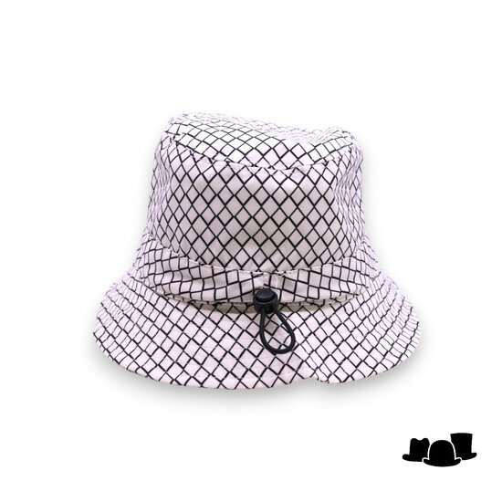 seeberger vissers regenhoed with graphic pattern black and white