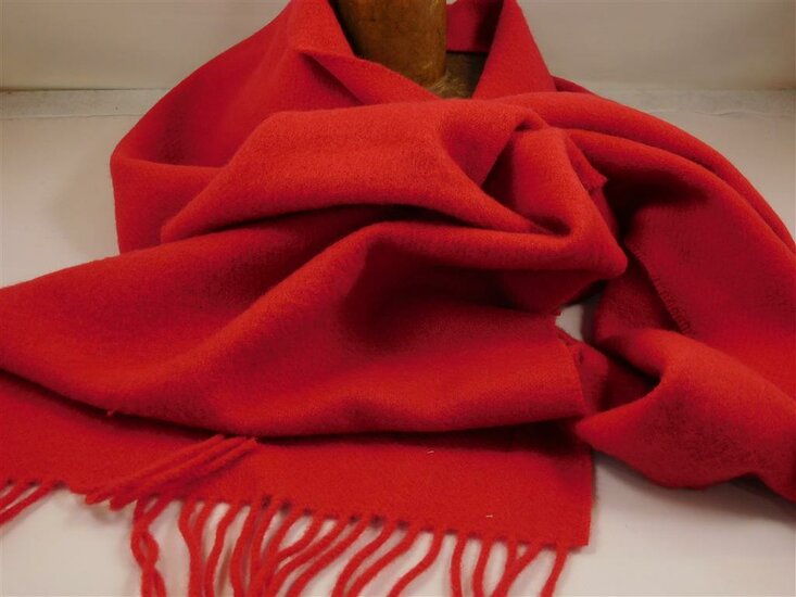 john hanly irish wool scarf medium solid red 