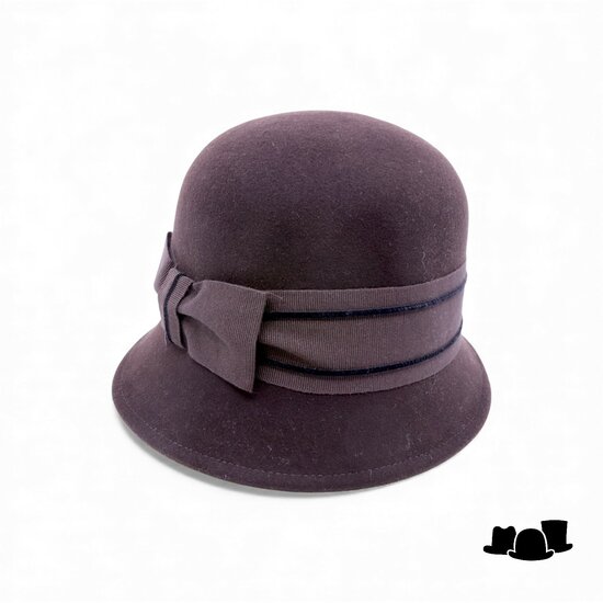 bedacht pot hoed lint met strik damrod bruin