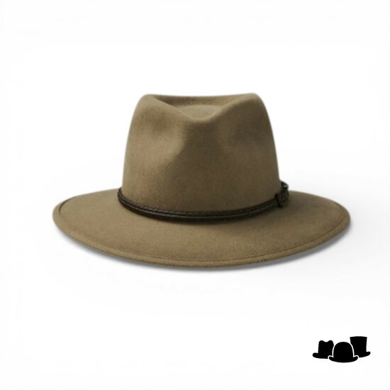 akubra traveller bran