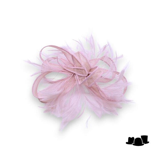 eigen atelier bespoke haarversiering ronda sinamay veren zacht roze