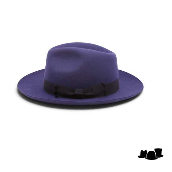 jos van dijck by tesi regina marine blue