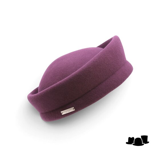seeberger pillbox wolvilt burgundy