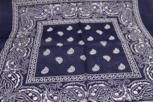 onkar bandana boeren zakdoek paisley donker blauw