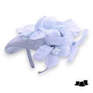 maddox fascinator 168 dopje met bloemen sinamay en buntal bluebell