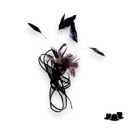 eigen atelier bespoke haarversiering  veren bloem parel zwart