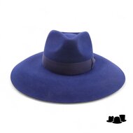 jos van dijck fedora 493 laura haarvilt donkerblauw