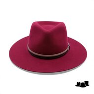 panizza fedora latina 27 wolvilt robijnrood