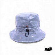 bedacht regen hoed vernice lak baby blue