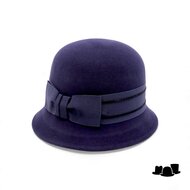 bedacht pot hoed lint met strik damrod blauw