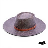 jos van dijck by tesi panama quito matador camper bronzo