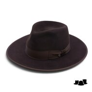 panizza fedora latina 27 plainsburry haarvilt brown