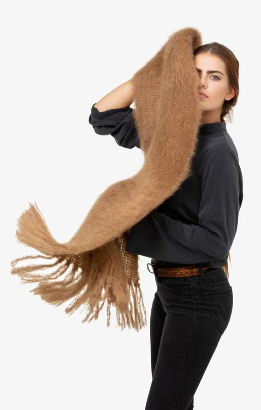 babymoh knitted sjaal snuggle mohair camel