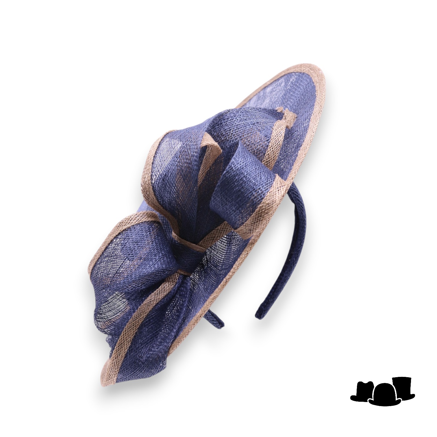 bedacht fascinator bristol matelot strik sinamay blauw camel