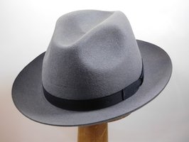 Jose Signes Bogarthoed Model Valencia GRIJS