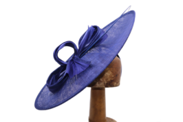 maddox big occasion disc oval bow and pen sinamay marine blue