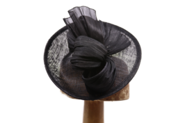 maddox small occasion disc oval knot sinamay black