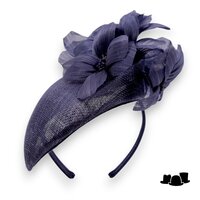 maddox fascinator 168 dopje met bloemen sinamay en buntal navy