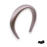 jos van dijck gewatteerde diadeem satijn beige